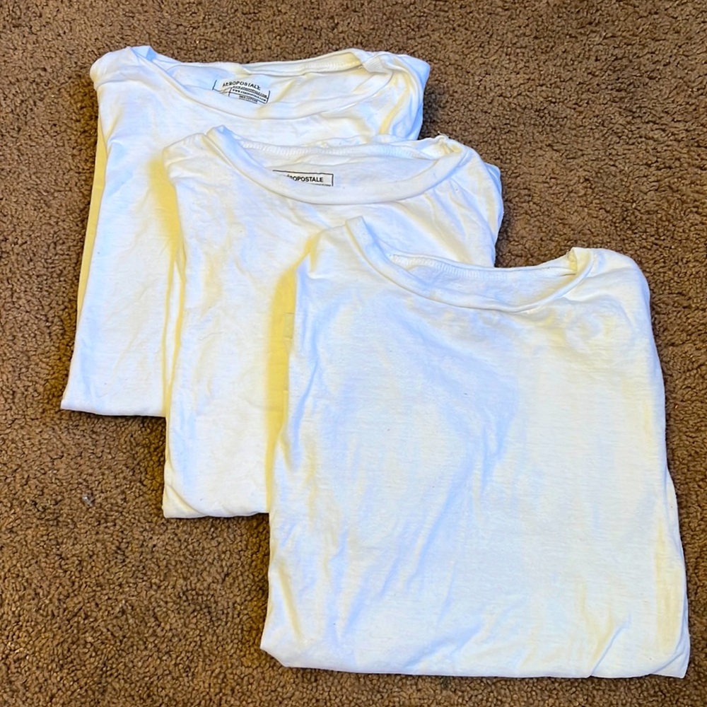 NEW 3 pack of white Aeropostale size small white t-shirts